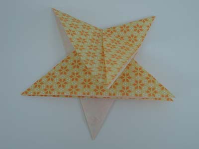 origami-5-pointed-star-step-11