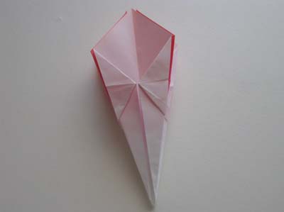 origami-day-lily-step-10