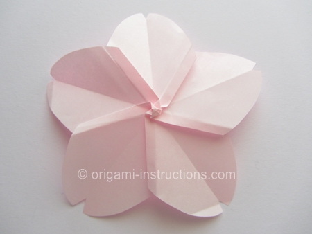 easy-origami-cherry-blossom-step-13