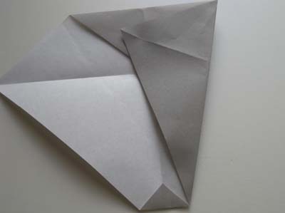 origami-elephant-head-and-body-step-3