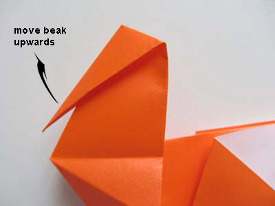 origami-pecking-chicken-step-9