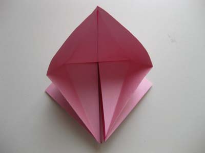 origami-pop-up-star-step-8