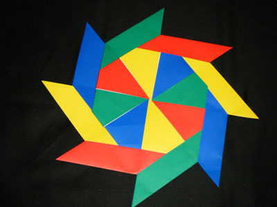 Origami Modular Pinwheel at origami-instructions.com