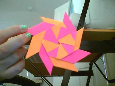 Origami Modular Pinwheel at origami-instructions.com