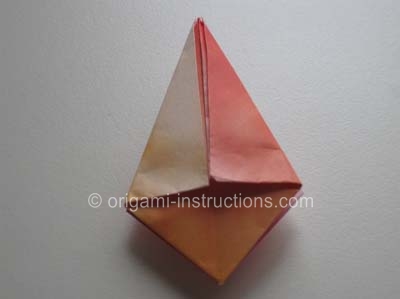 origami-traditional-tulip-step-9